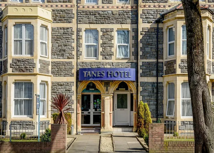 Tanes Hotel
