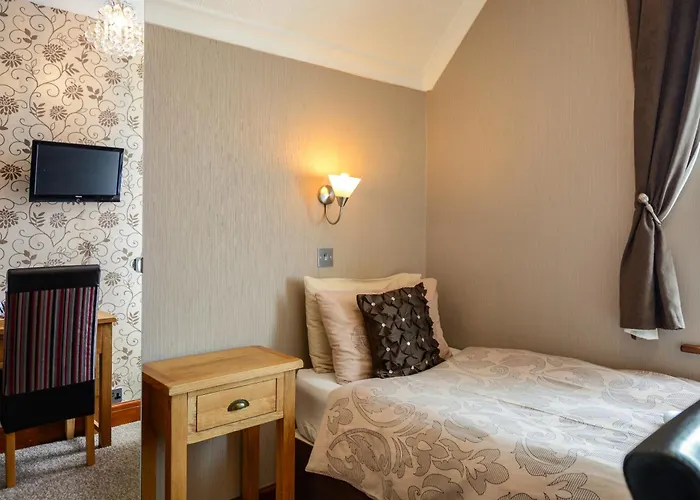 Tanes Hotel